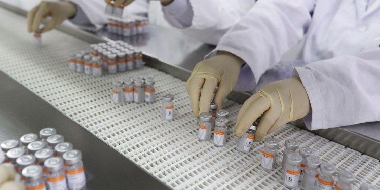 CoronaVac dobra anticorpos em quem já teve covid-19, revela pesquisa