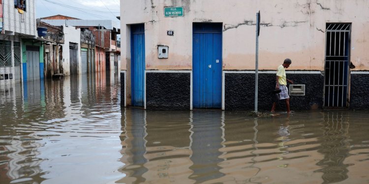 Presidente da Câmara defende fundo emergencial para catástrofes