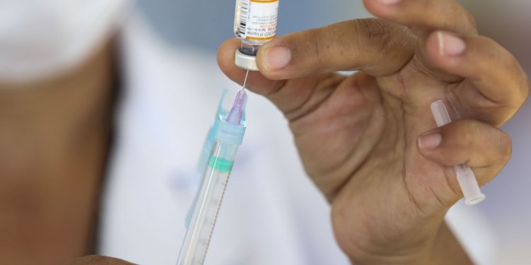 Covid: Saúde começa a distribuir 2ª remessa de vacinas para crianças