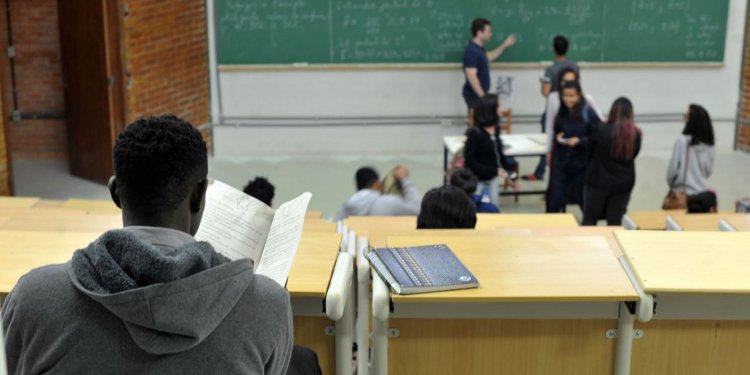 Seleção do Prouni vai considerar nota das duas últimas edições do Enem