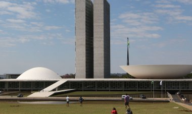 Congresso prorroga MP que amplia margem do crédito consignado