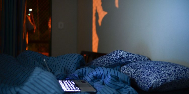 Metade dos pacientes com covid têm sequelas que podem passar de um ano