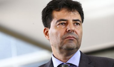 Minas e Energia: Brasil pode ficar 50 dias sem importar diesel