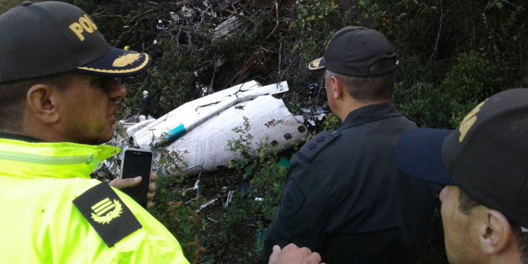 CPI do acidente da Chapecoense aprova relatório final