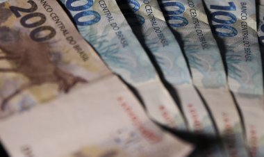 Decreto regulamenta crédito consignado no Auxílio Brasil