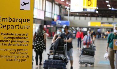 Anvisa aprova fim da obrigatoriedade de máscaras em aviões