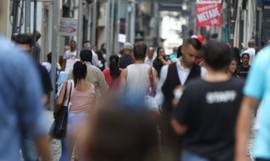 Brasil registra 92 mortes e 12,6 mil novos casos de covid-19