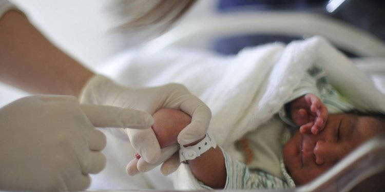 Novembro Roxo: prematuridade é principal causa da mortalidade infantil