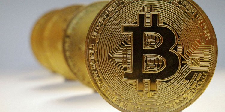 Câmara aprova projeto que regulamenta criptomoeda