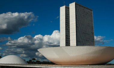 PEC da Transição deve cair para 2 anos, mas valor será mantido