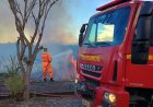 2ª Companhia de Bombeiros em Ubá combate incêndio em vegetação