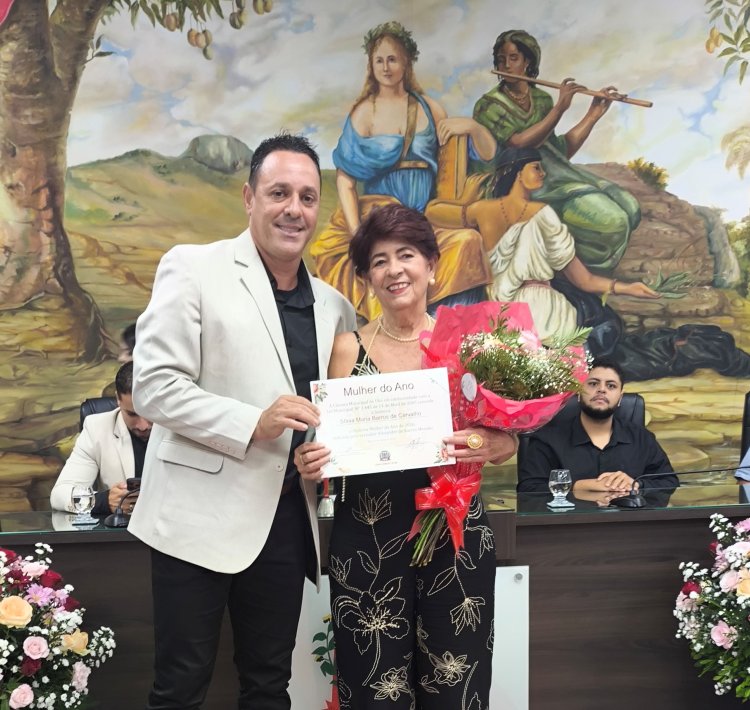 Sônia Maria Barros de Carvalho é homenageada com Diploma Mulher 2026 em Ubá